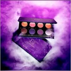 ‼️NWT‼️Melt Cosmetics Zodiac Air Eyeshadow Palette Purple and Orange Shades
